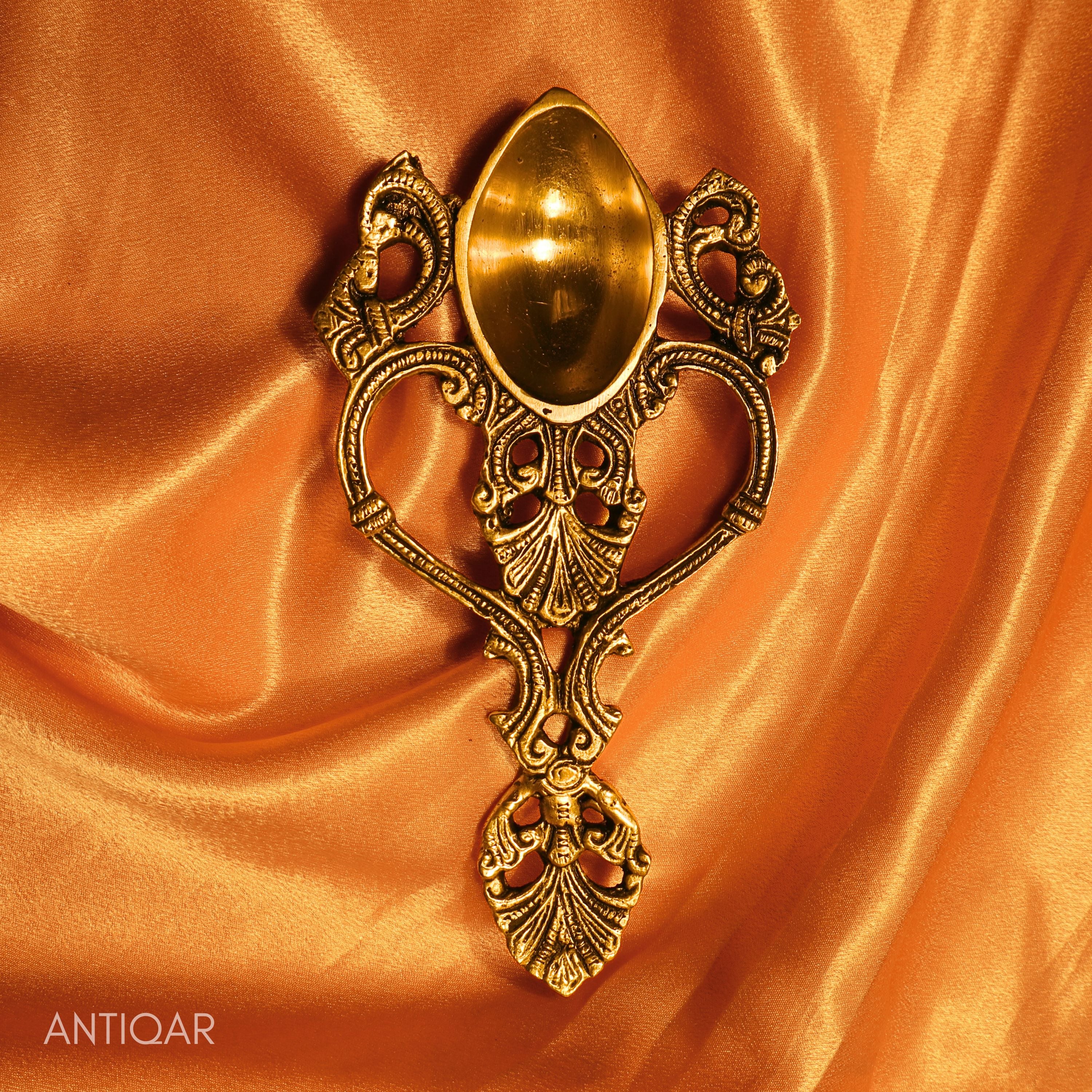 "Brass Aarti Diya – 2.5 cm | With Designer Handle | Black Antique Finish | Handcrafted Pooja Decor for Temple, Home & Festival Use  "