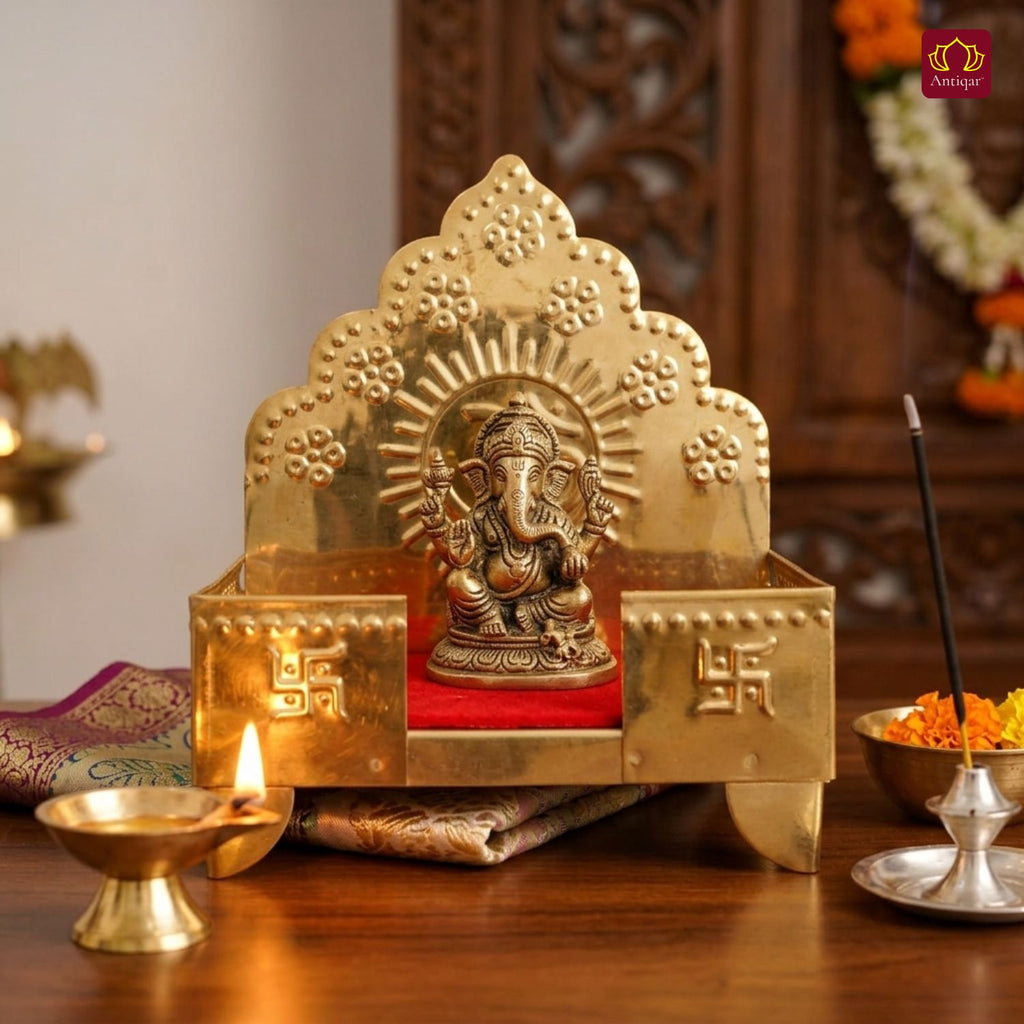 Brass Laddu Gopal Singhasan – 18.5cm | Antique Golden Finish | Handcrafted Large Size Throne for Temple, Home & Festival Decor