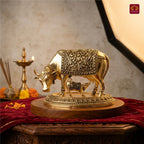 Brass Cow & Calf Figurine with Base -7cm | Golden Finish | Spritual use for Home, Temple & Dashboard Decor