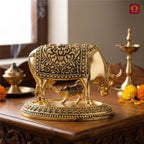 Brass Cow & Calf Figurine with Base -7cm | Golden Finish | Spritual use for Home, Temple & Dashboard Decor
