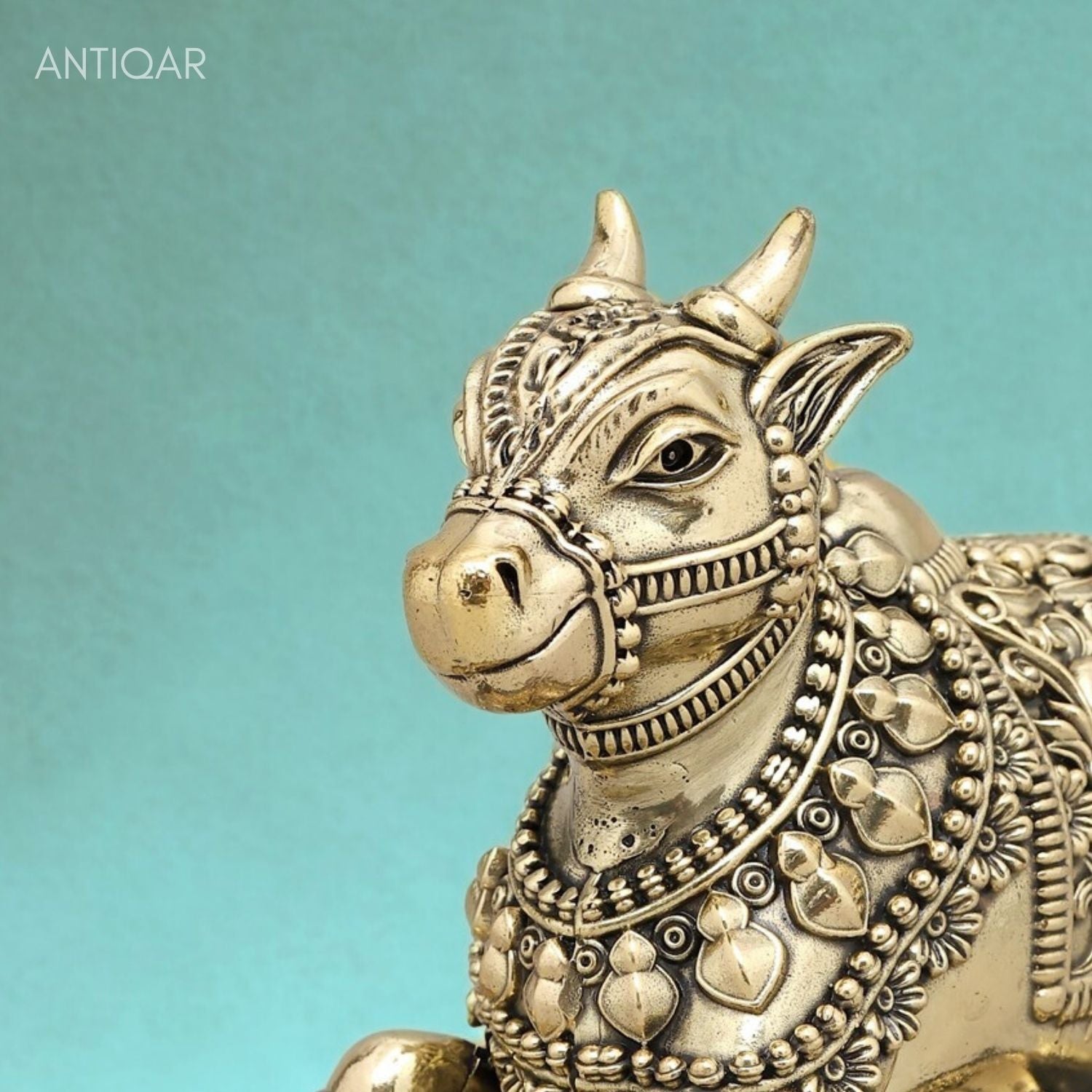 Brass Nandi Figurine with Base - 5cm | Antique Finish | Spritual use for Home, Temple & Car Dashboard Decor