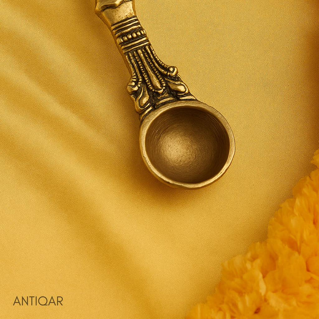 Brass Hawan Spoon – 2.5 cm | Sheshnaag Handle Design | Black Antique Finish | Handcrafted for Pooja, Temple & Festival Decor