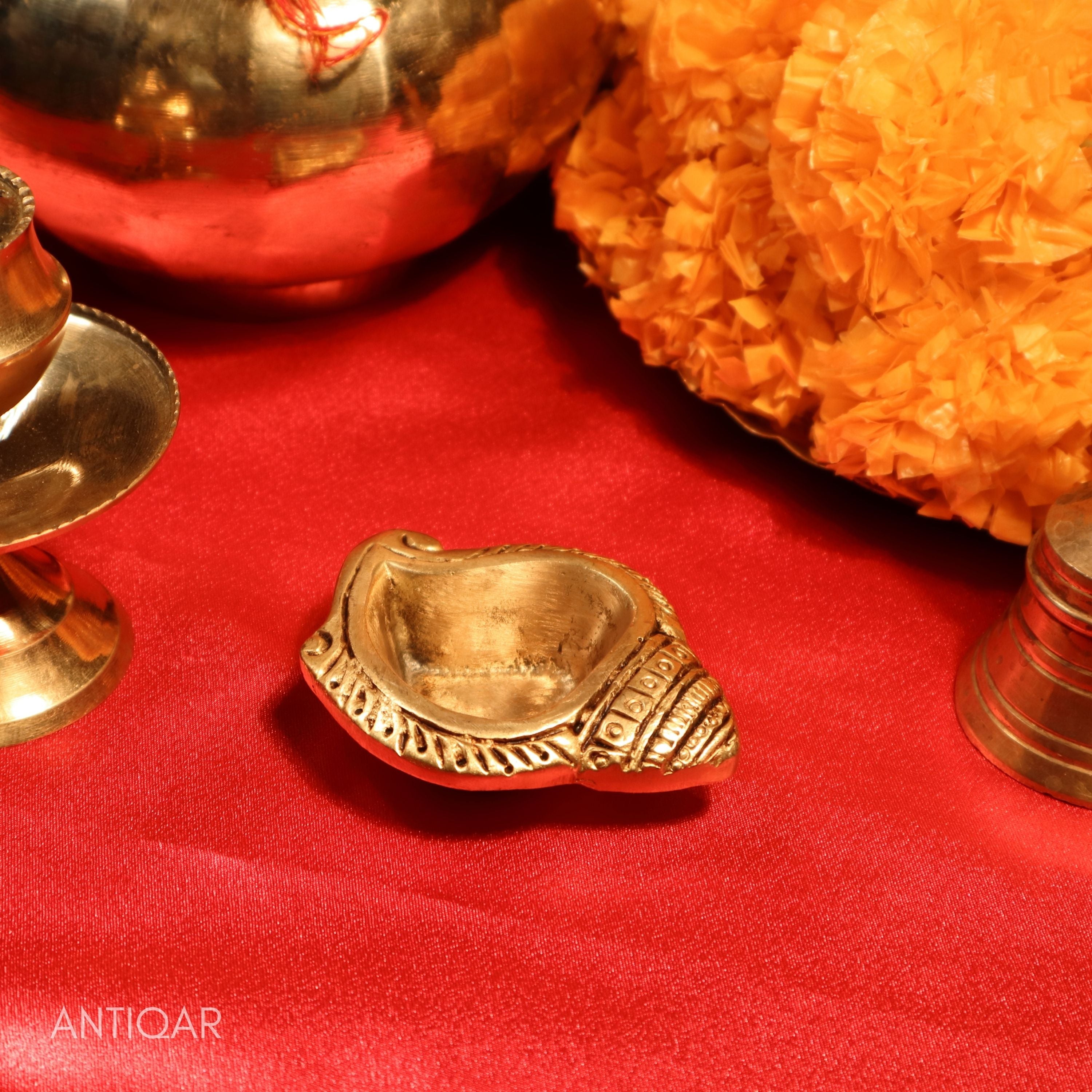 Brass Shankh Shape Diya – 2.5 cm | Antique Golden Finish | Handcrafted Pooja diya for Temple, Home & Festival Decor